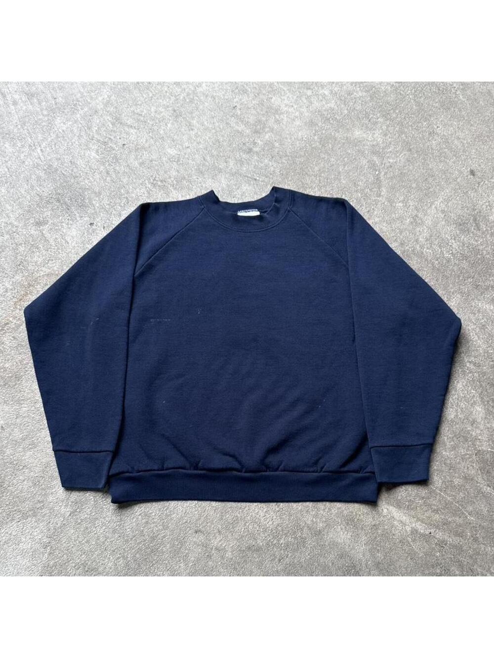 Fruit of the Loom Men's Navy Sweatshirt